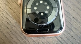 Good
													Apple Watch Series 6 40mm - Gold, A2291 - GPS, Aluminum, photo 3 of 7