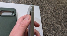 Good
													Google Pixel 9 Pro - Unlocked, Hazel, 256 GB, 16 GB, GR83Y, photo 4 of 6