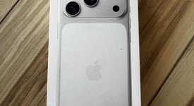 New
													Apple iPhone 17 Pro - Unlocked, Silver, 1 TB, A3256, photo 1 of 4