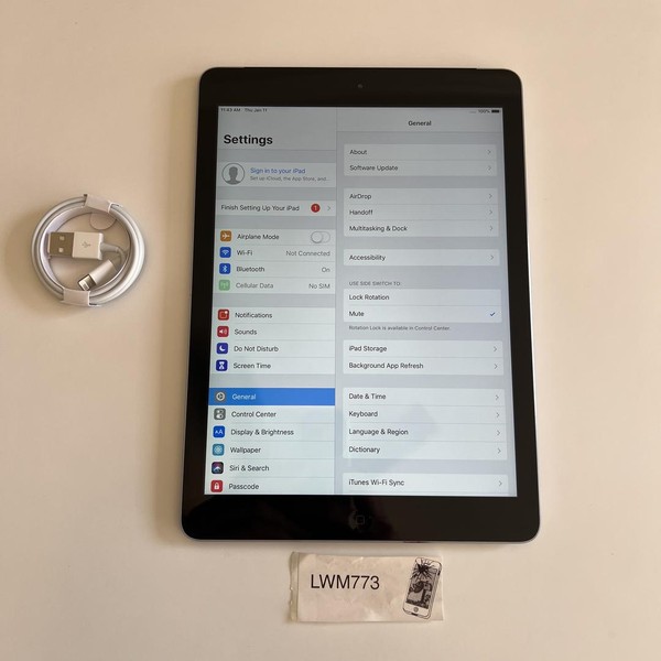 Apple iPad Air - Unlocked, 16 GB, Gray