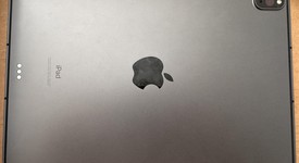 Fair
													Apple iPad Pro 11" 3rd Gen 2021 - Unlocked, Gray, 256 GB, photo 2 of 10