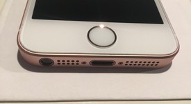 Good
													Apple iPhone SE 1st Gen 2016 - AT&T, Rose Gold, 16 GB, A1662, photo 2 of 12