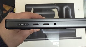 Mint
													MacBook Pro 2024 - 14" - Apple M4, Space Black, 512 GB, 16 GB, photo 3 of 13