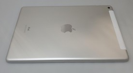 Good
													Apple iPad 8th Gen - Unlocked, Silver, 32 GB, A2428, photo 5 of 7