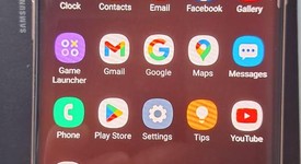 Good
													Samsung Galaxy S9 Plus - Unlocked, Gold, 64 GB, SM-G965U1, photo 3 of 11
