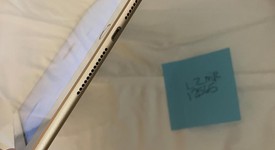 Good
													Apple iPad 6th Gen - Unlocked, Gold, 32 GB, A1954, photo 2 of 7