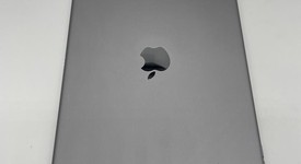Good
													Apple iPad Pro 10.5" - Wi-Fi, Gray, 64 GB, photo 3 of 9