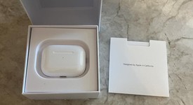 Used
													Apple AirPods Pro 2nd Gen - USB-C, photo 4 of 8