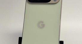 Good
													Google Pixel 10 Pro XL - T-Mobile, Jade, 256 GB, GUL82, photo 5 of 8