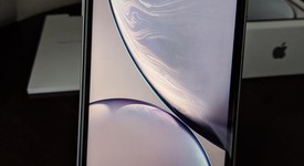 Mint
													Apple iPhone Xr - T-Mobile, White, 64 GB, A1984, photo 1 of 7