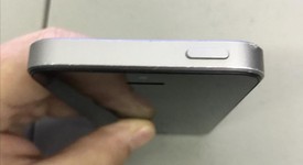Good
													Apple iPhone SE 1st Gen 2016 - AT&T, Grey, 16 GB, A1662, photo 4 of 7