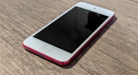 Good
													Apple iPod Touch 7th Gen - Wi-Fi, Pink, 32 GB, photo 1 of 10