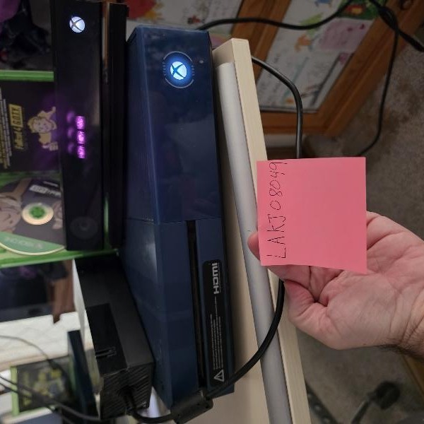 Xbox One (2013) - 1 TB, Blue, Forza Motorsport 6 Edition