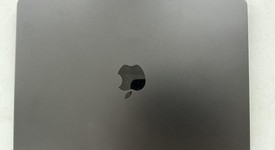 Mint
													MacBook Pro Late 2023 (M3) - 14" - Apple M3 Pro 11-core, Black, 512 GB, 18 GB, 14-core GPU, photo 4 of 8