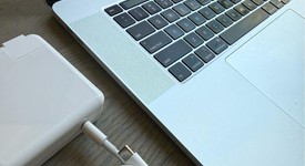 Fair
													MacBook Pro 2019 - 16" - I7, Silver, 512 GB, 16 GB, photo 3 of 5