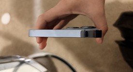 Good
													Apple iPhone 13 Pro Max - Verizon, Sierra Blue, 256 GB, A2484, photo 5 of 10