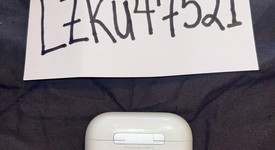 Used
													Apple AirPods Pro - Wireless Case, photo 5 of 5