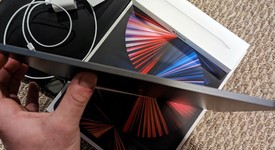 Mint
													Apple iPad Pro 12.9" 5th Gen 2021 - Wi-Fi, Gray, 256 GB, photo 4 of 13