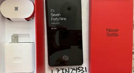 Mint
													OnePlus 13R - Unlocked, Nebula Noir, 256 GB, 12 GB, photo 2 of 7