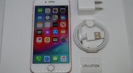 Good
													Apple iPhone 7 - Unlocked, Rose Gold, 32 GB, A1660, photo 1 of 12