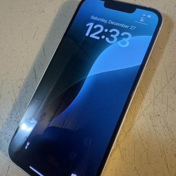 Apple iPhone 14 - Unlocked, 128 GB, Starlight, A2649