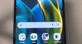 Good
													Moto G 5G (2025) - Unlocked, Gray, 128 GB, photo 1 of 9