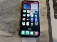 Apple iPhone 13