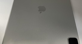 Mint
													Apple iPad Pro 12.9" 4th Gen 2020 - Unlocked, Silver, 128 GB, A2069, photo 5 of 5