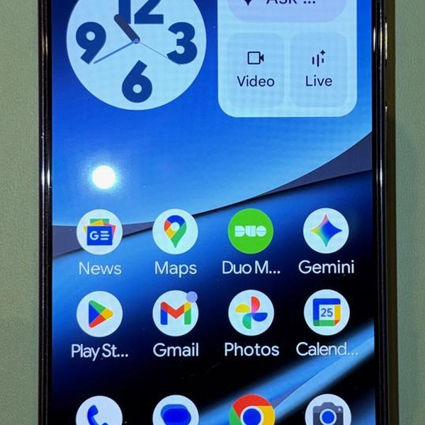 Google Pixel 10 Pro XL - Unlocked, 256 GB, Moonstone, GUL82