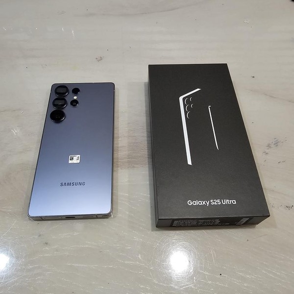 Samsung Galaxy S25 Ultra - Unlocked, 1 TB, Silverblue, 12 GB, SM-S938U1