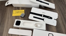 Mint
													Apple Watch Series 4 44mm - Unlocked, Gray, A1976 - Cellular, Aluminum, photo 1 of 11