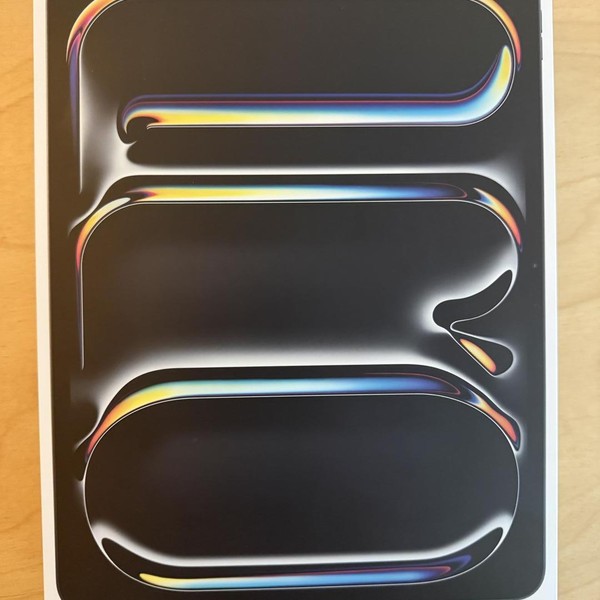 Apple iPad Pro 13 inch (M5) 2025 - Wi-Fi, 256 GB, Space Black, Apple M5 9-Core, A3360, Standard Glass