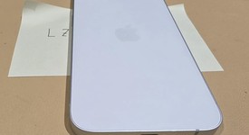 Mint
													Apple iPhone 16e - Boost, White, 128 GB, A3212, photo 4 of 5