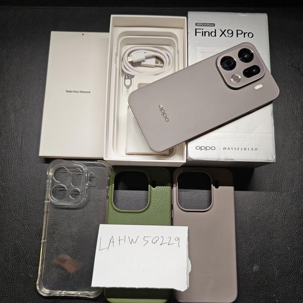 Oppo Find X9 Pro - Unlocked Non-US, 512 GB, Titanium Charcoal, 16 GB