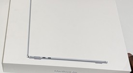 New
													MacBook Air 2025 (M4) - 13" - Apple M4, Sky Blue, 256 GB, 16 GB, photo 2 of 5