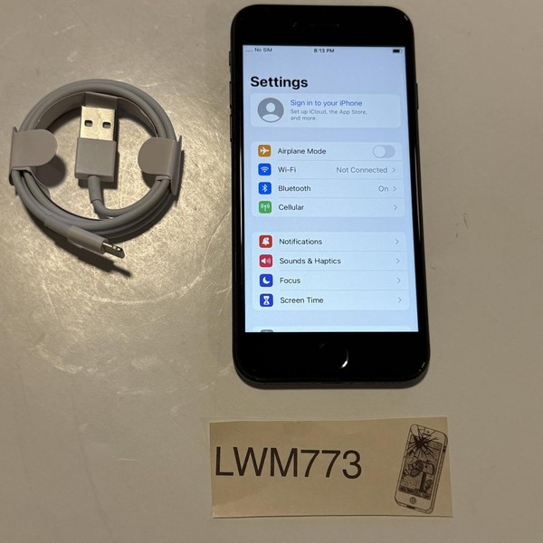 Apple iPhone SE 2nd Gen 2020 - Unlocked, 64 GB, Black, A2275