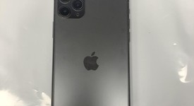 Good
													Apple iPhone 11 Pro Max - Unlocked, Gray, 256 GB, A2161, photo 2 of 9