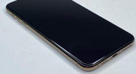 Mint
													Apple iPhone 11 Pro Max - Verizon, Gold, 256 GB, A2161, photo 4 of 6