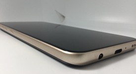 Fair
													LG V60 ThinQ 5G - Verizon, Blue, 128 GB, 8 GB, photo 3 of 8