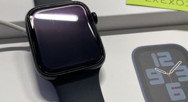 Good
													Apple Watch SE 2nd Gen 44mm - Unlocked, Midnight, A2727 - Cellular, Aluminum, photo 2 of 6