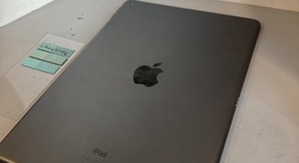 Good
													Apple iPad 9th Gen - Wi-Fi, Gray, 64 GB, A2602, photo 4 of 5