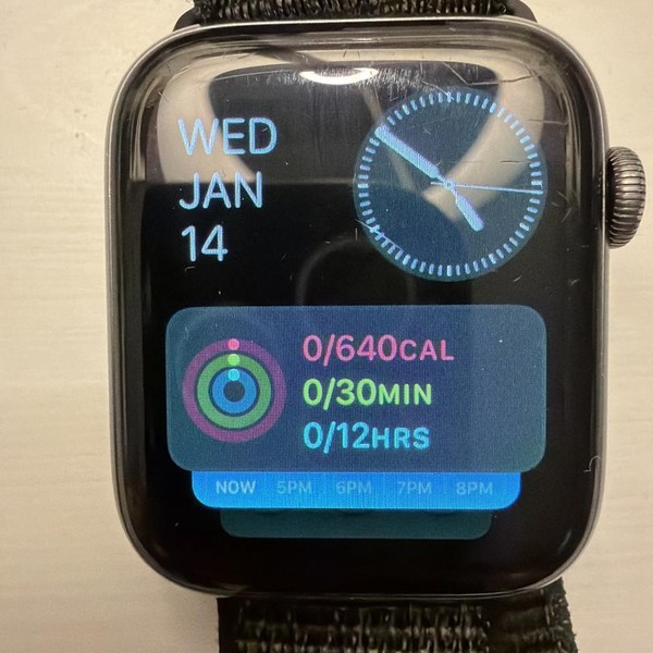 Apple Watch Series 4 44mm - Gray, A1978 - GPS, Aluminum