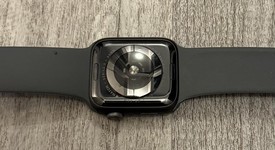 Fair
													Apple Watch Series 5 44mm - Gray, A2093 - GPS, Aluminum, photo 2 of 8