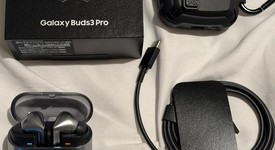 Used
													Samsung Galaxy Buds3 Pro - Silver, photo 5 of 9