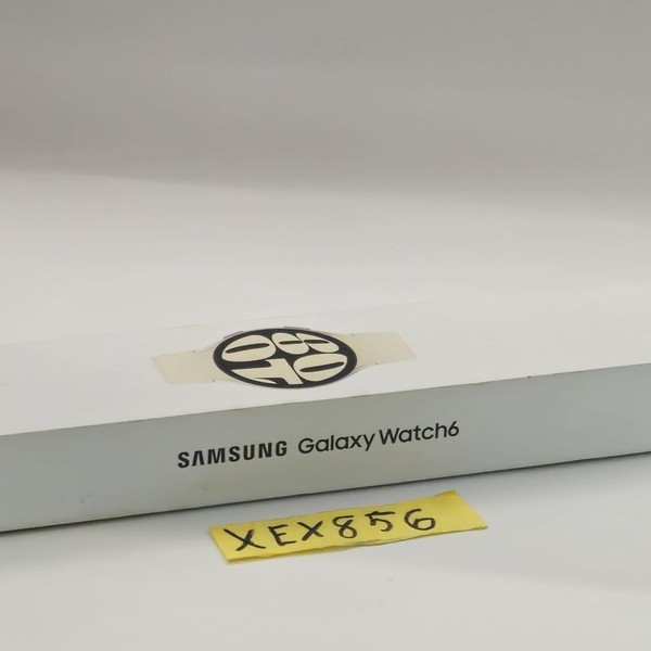 Samsung Galaxy Watch6 - Unlocked, Gold, 40mm