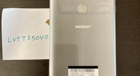 Good
													LG V30 - Verizon, Silver, 64 GB, VS996, photo 3 of 8