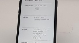 Good
													Apple iPhone SE 2nd Gen 2020 - AT&T, Black, 64 GB, A2275, photo 3 of 3