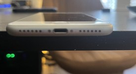 Good
													Apple iPhone 8 - Verizon, Silver, 64 GB, A1863, photo 2 of 8