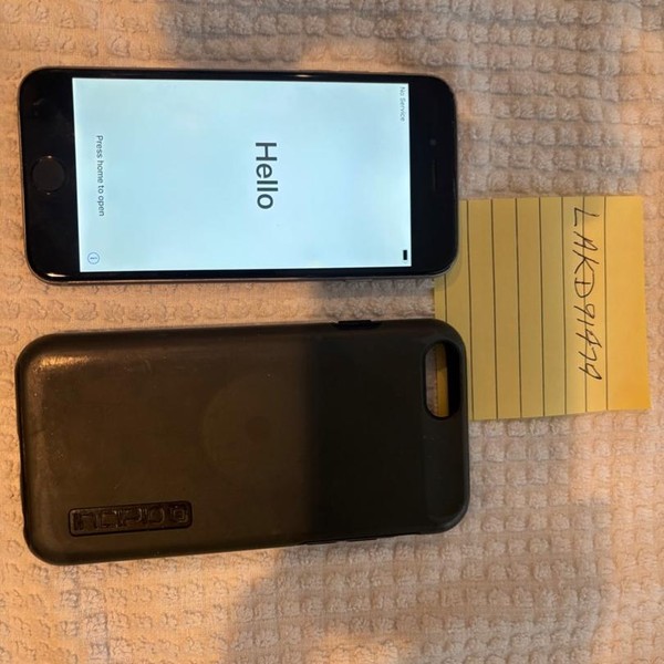 Apple iPhone 6 - AT&T, 64 GB, Silver, A1549