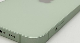 Fair
													Apple iPhone 12 - Unlocked, Green, 64 GB, A2172, photo 5 of 8